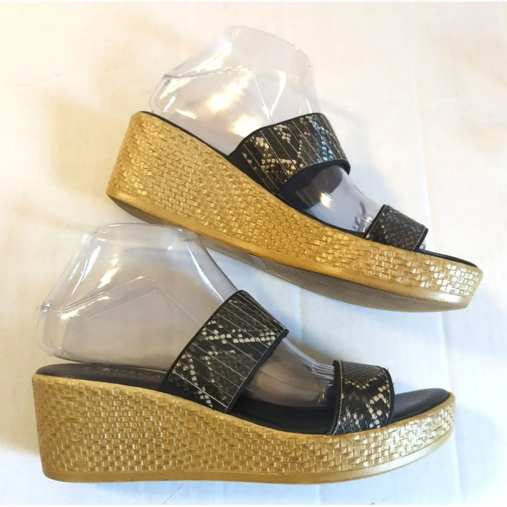 Tuscany by Easy Street Sandals Women 8M Snake Skin Print Espadrille Easy Chic